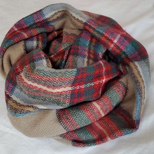 Flannel blanket scarf